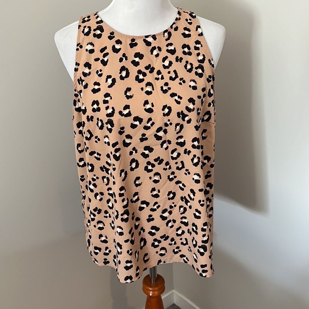 Leopard Tank